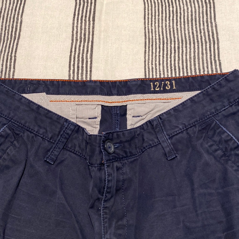 Lucky Brand 12/31 navy pants. Great condition!!!